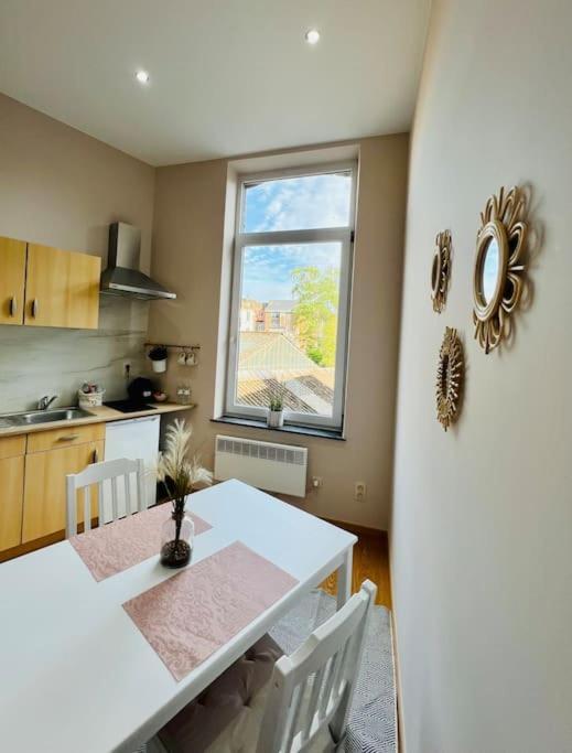 לייז' Charmant Petit Appartement. מראה חיצוני תמונה